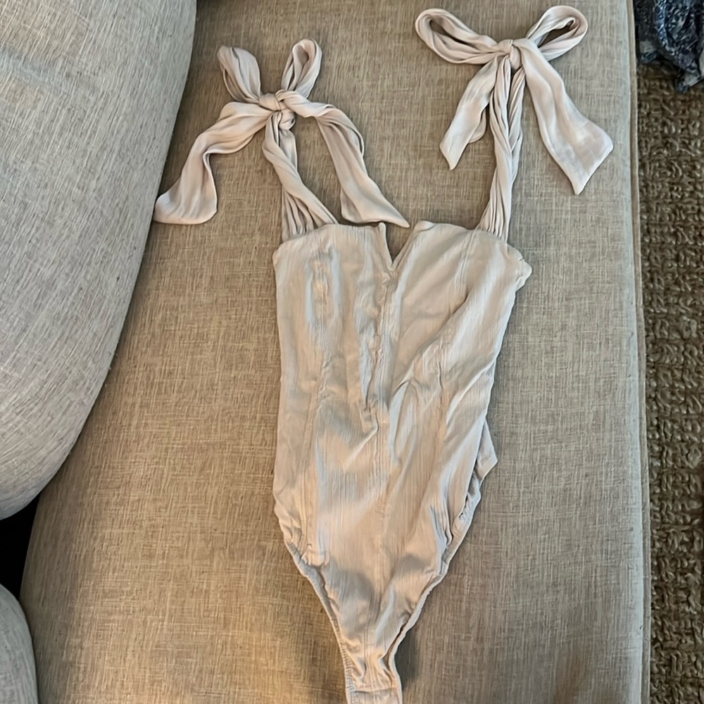 Free people body suit size XS!!